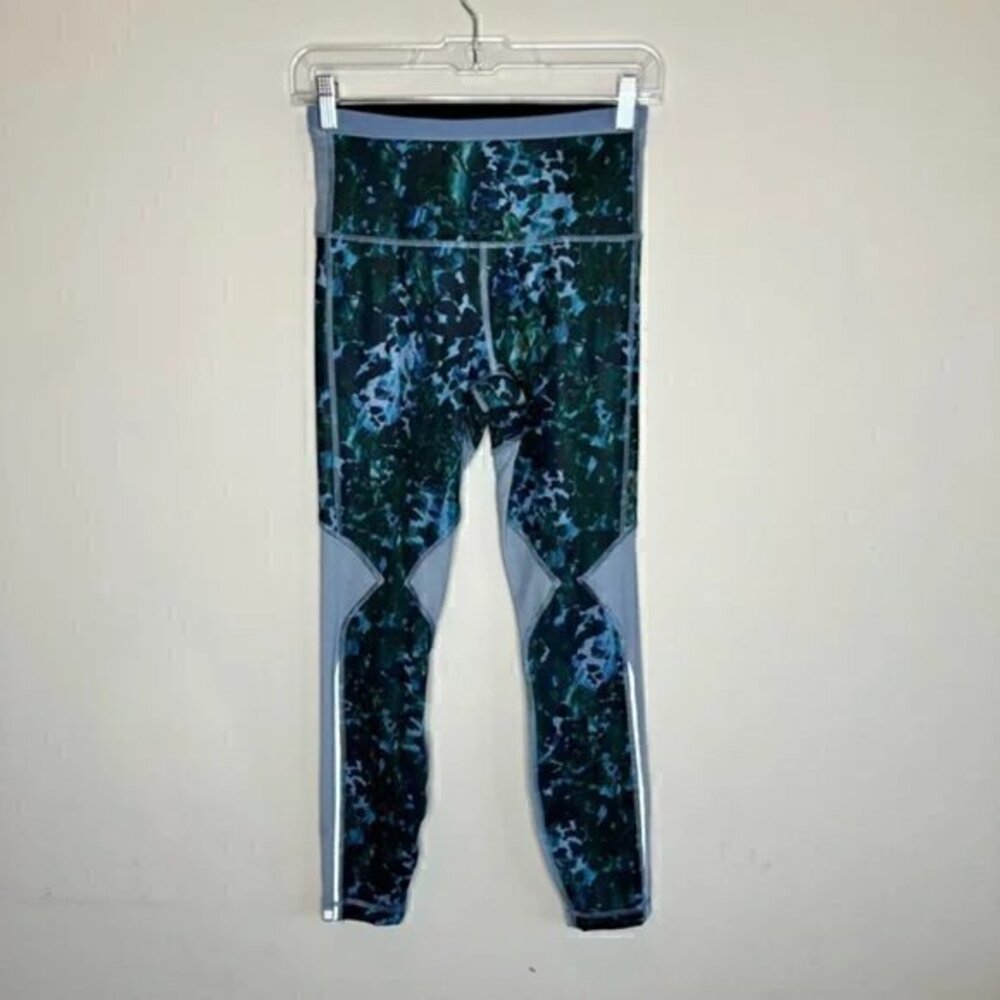 Lululemon Athletica Running In The City 7/8 Leggings Size 4